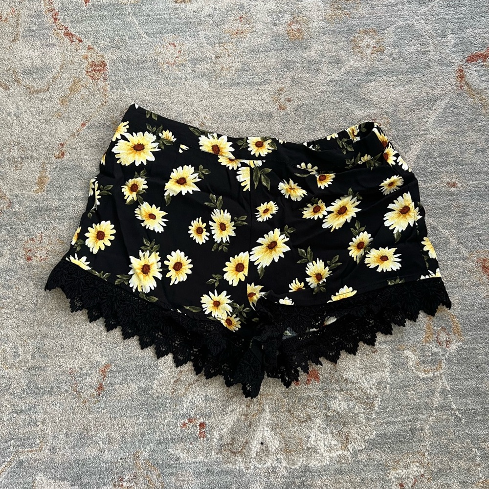 Forever 21 Black Floral High Waist Shorts